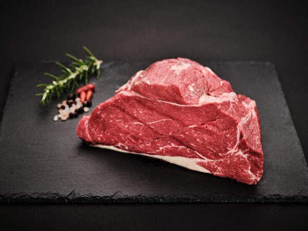 bio-angus-rindsbraten-dicke schulter-bratenfleisch