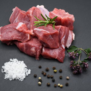 Duroc Gulasch geschnitten
